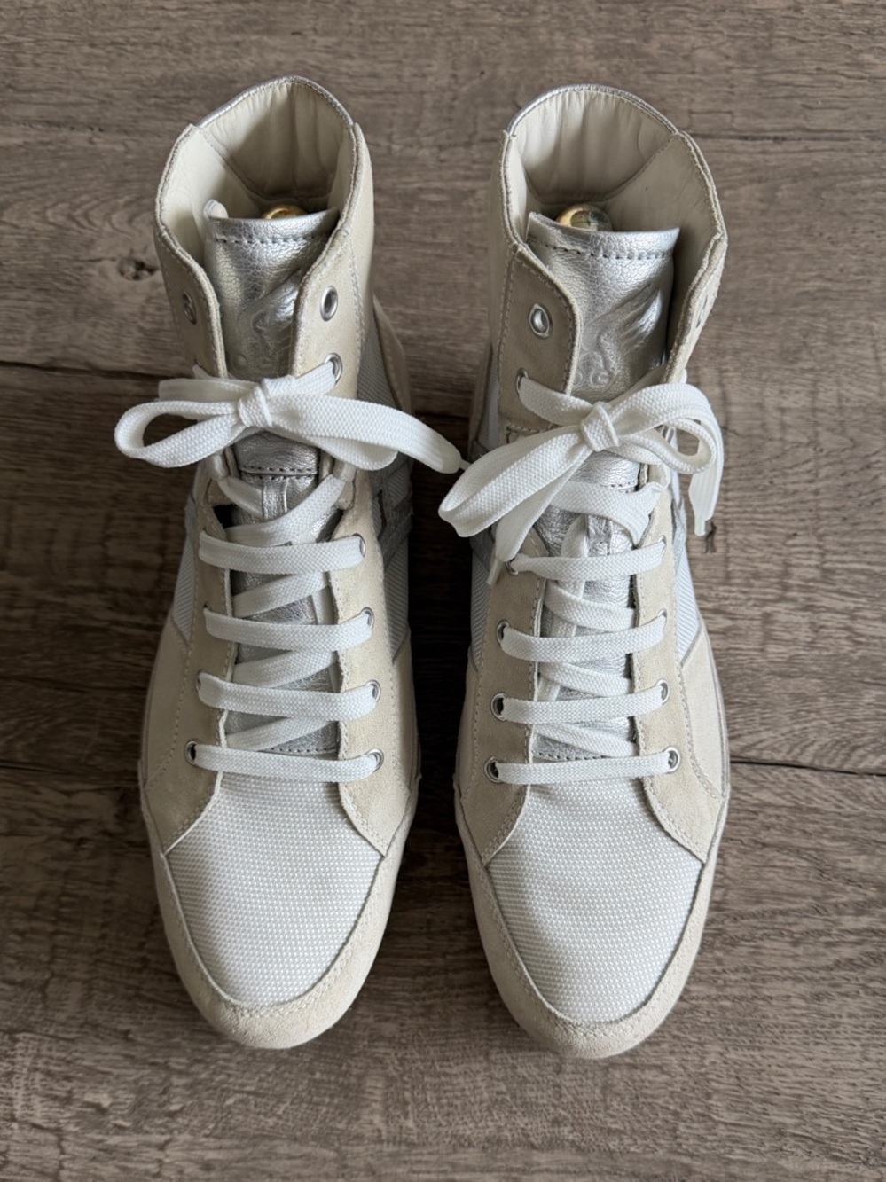 Hogan High Top Sneakers EU 41 Cream Beige Suede Leather Excellent Condition